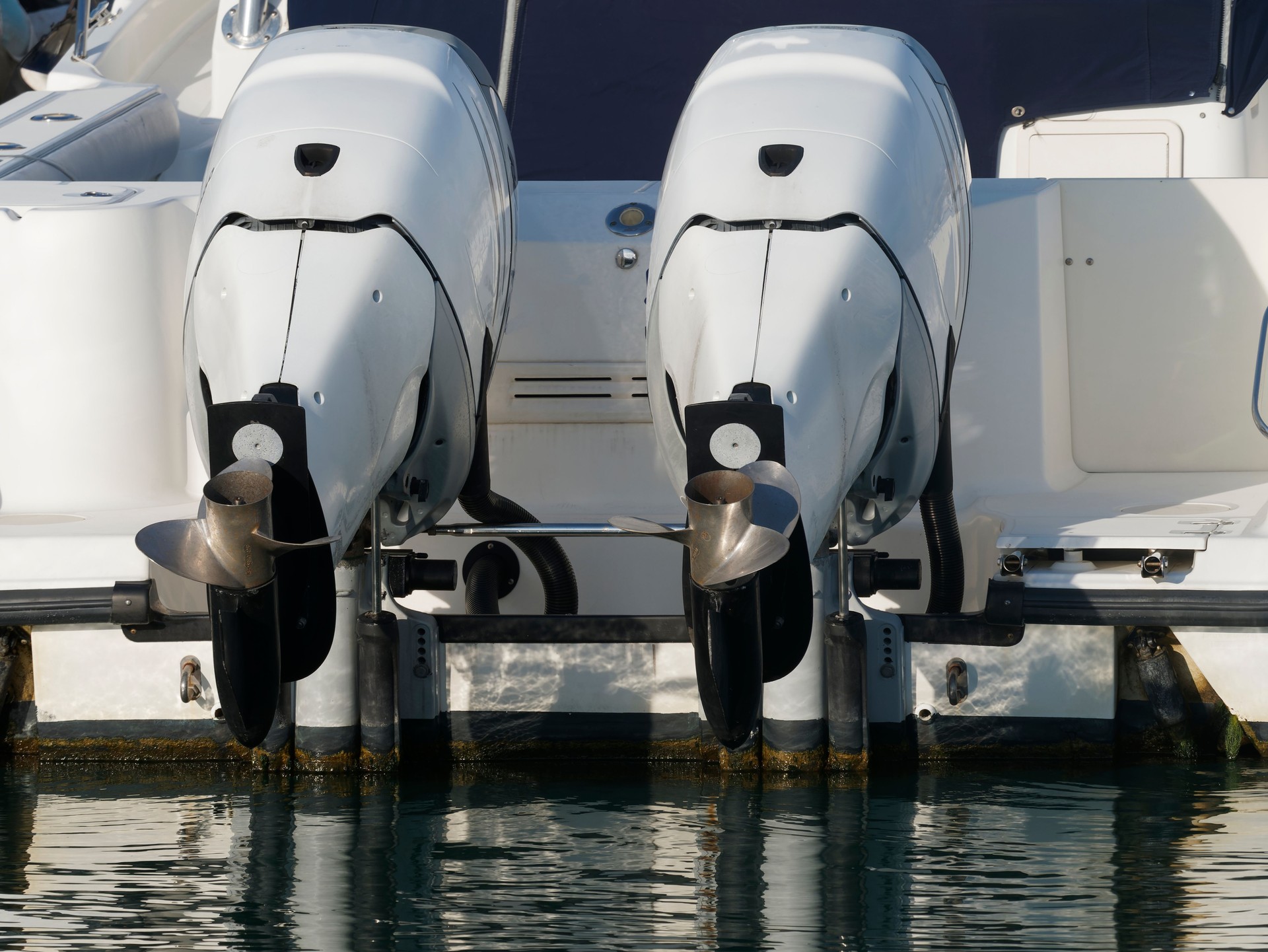 outboard motor propeller in la spezia harbour